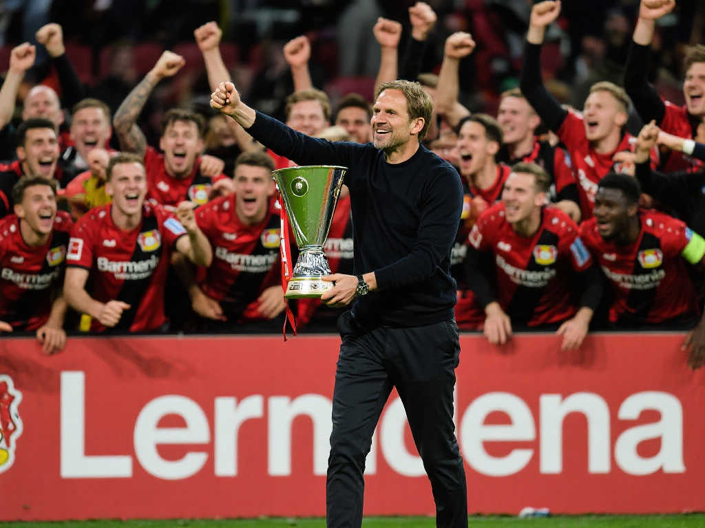 他本人在比 他本人在比